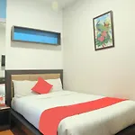 Majestiq Hotel Pku